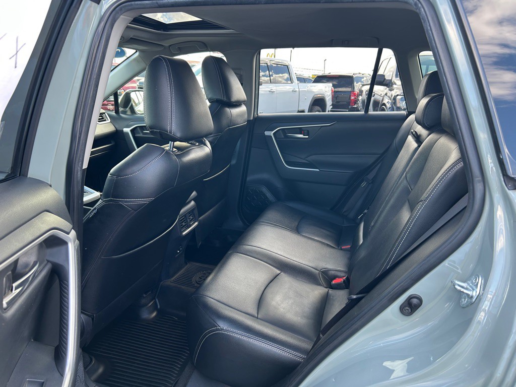 2019 Toyota Rav4 Image 14