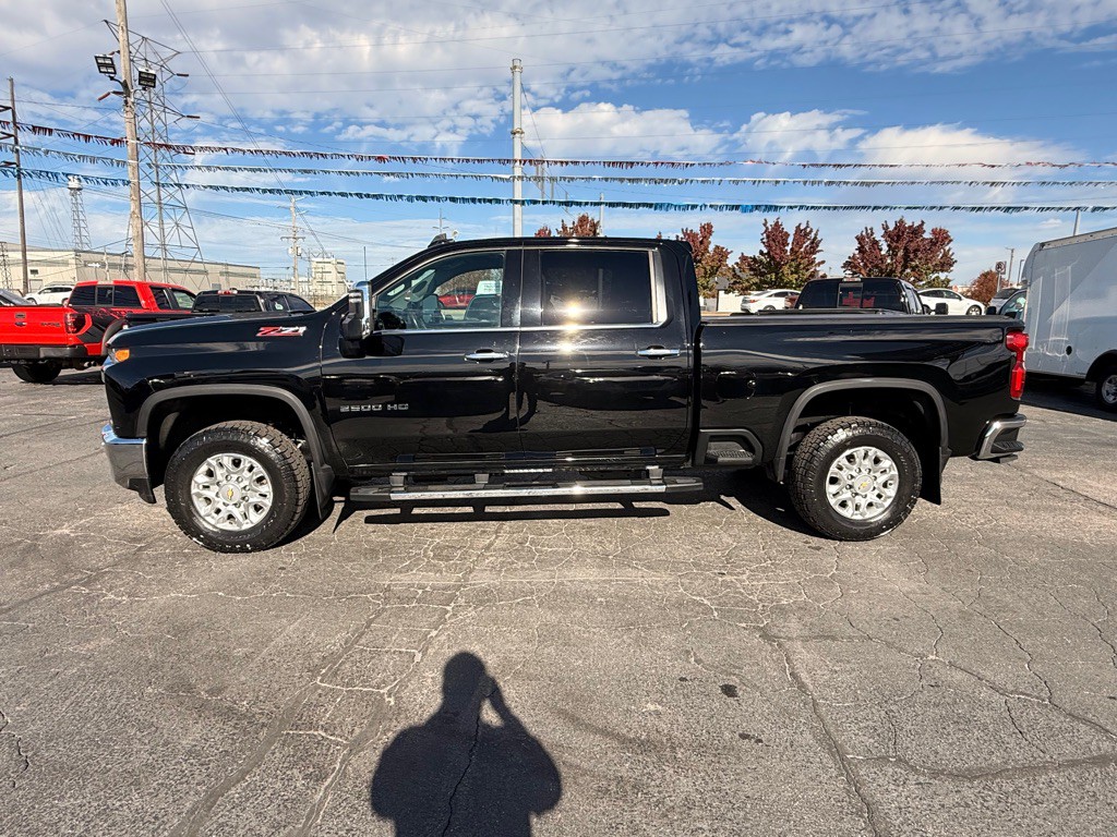 2023 Chevrolet Silverado 1500 Image 9