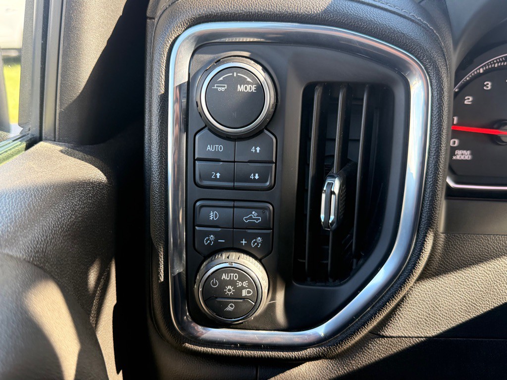 2023 Chevrolet Silverado 1500 Image 16