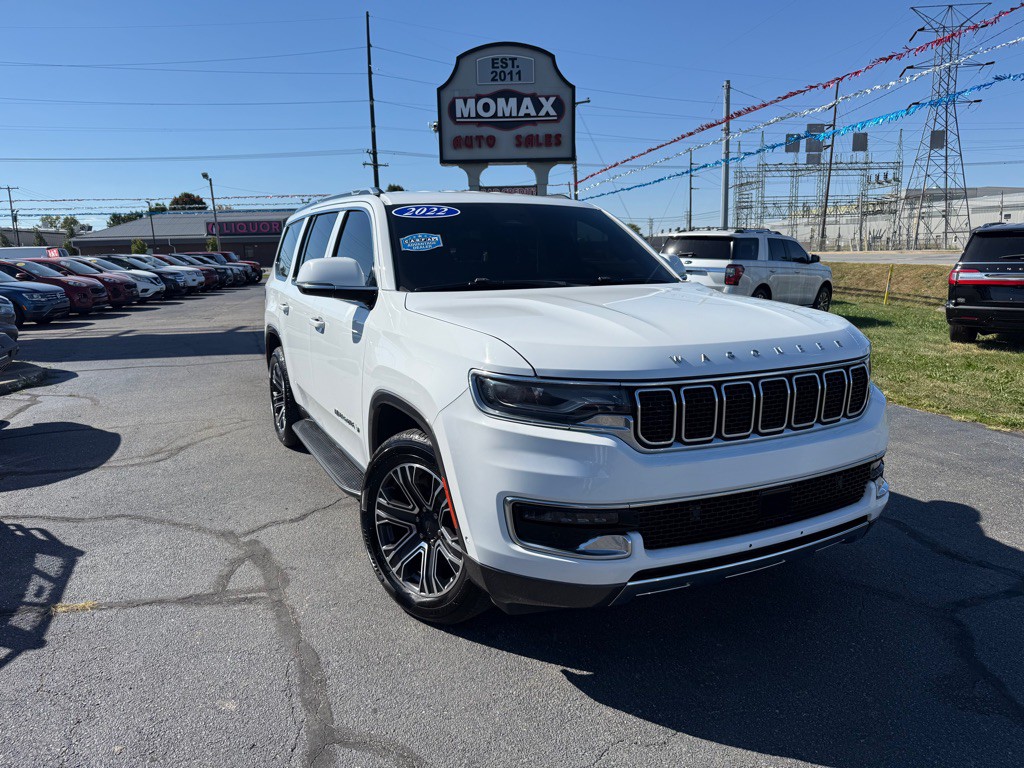 2022 Jeep Wagoneer Image 2