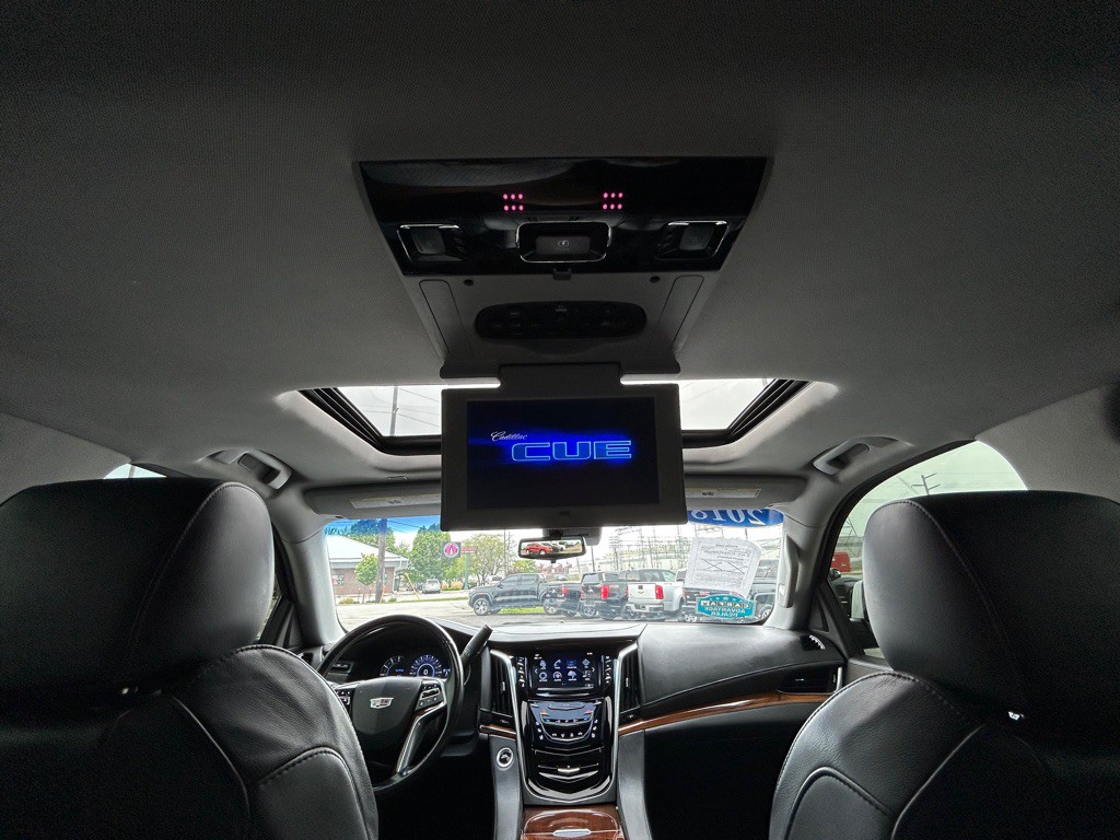 2018 Cadillac Escalade Image 22