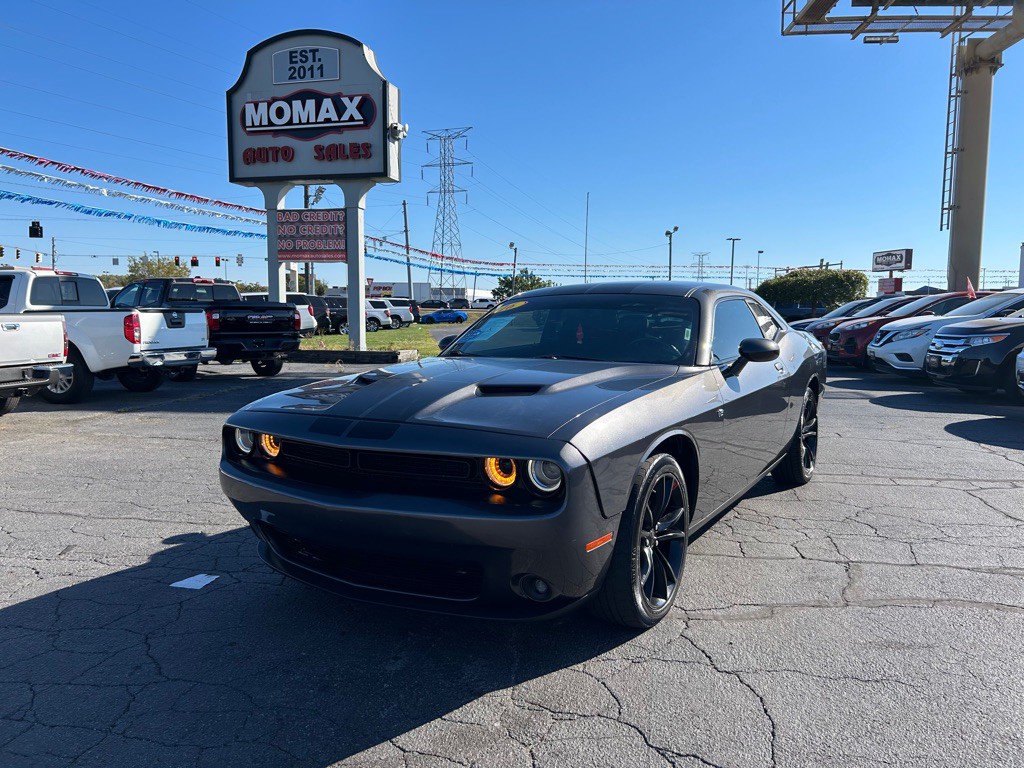2016 Dodge Challenger Image 5