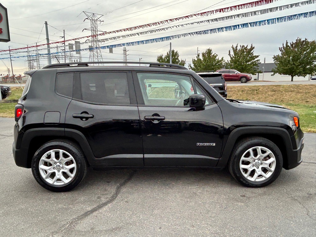 2017 Jeep Renegade Image 10