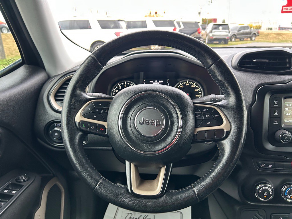 2017 Jeep Renegade Image 17