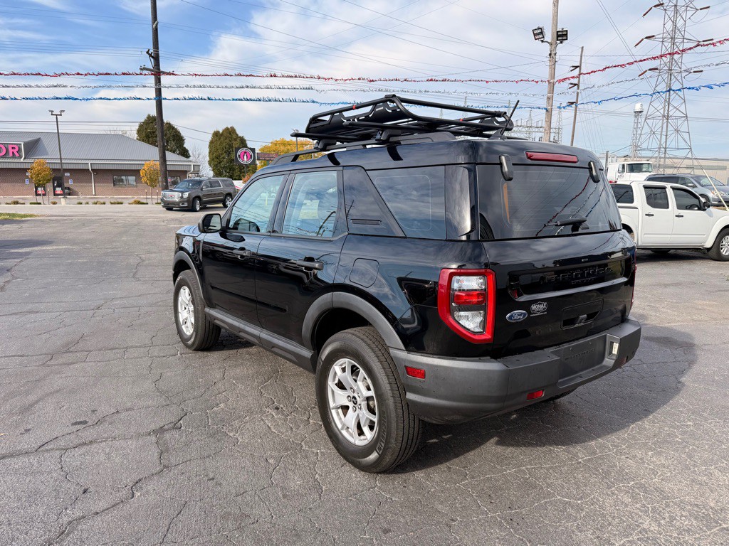 2021 Ford Bronco Image 10