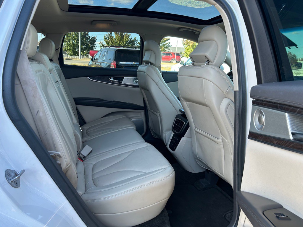 2016 Lincoln MKX Image 12