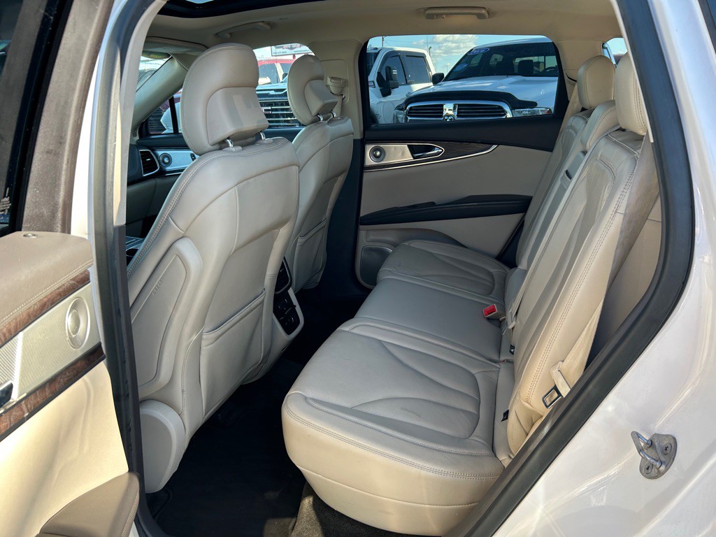 2016 Lincoln MKX Image 15
