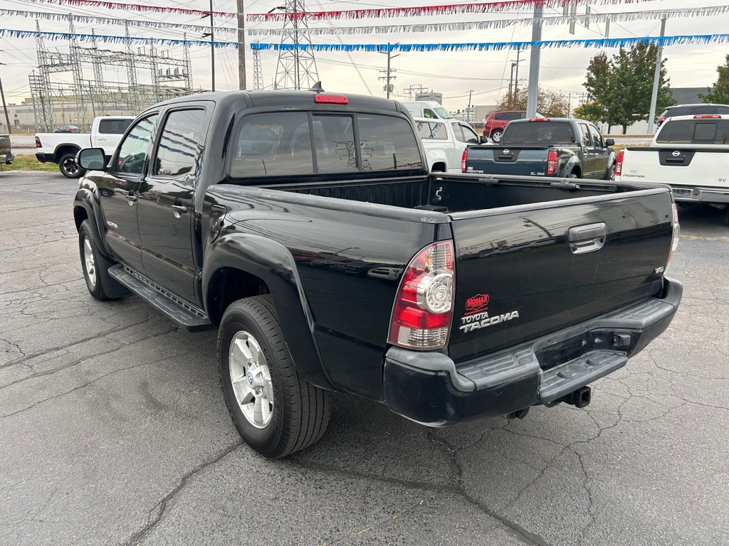 2015 Toyota Tacoma Image 7