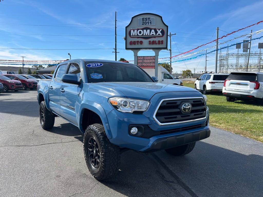 2019 Toyota Tacoma Image 4