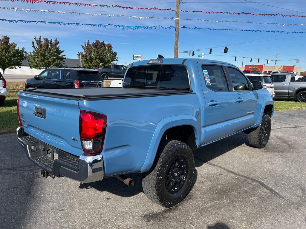 2019 Toyota Tacoma Image 9
