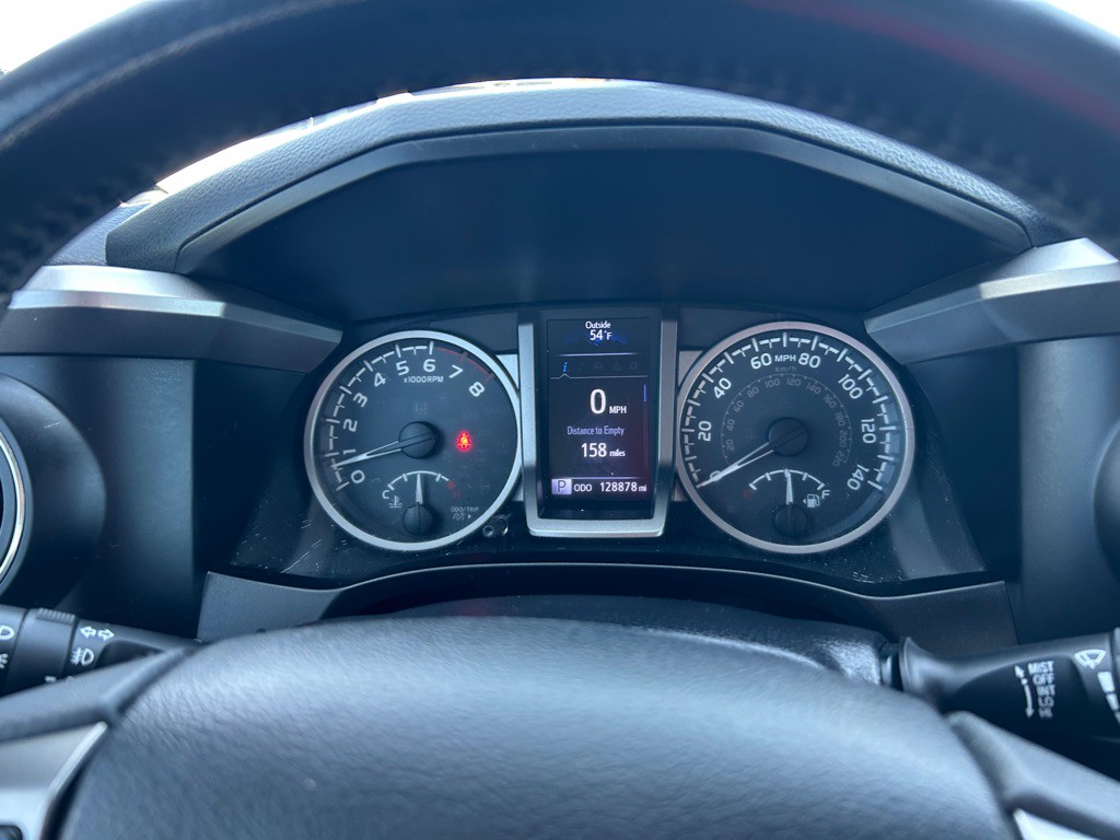 2019 Toyota Tacoma Image 17