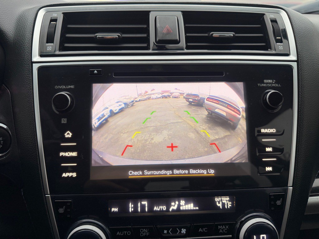 2018 Subaru Legacy Image 12