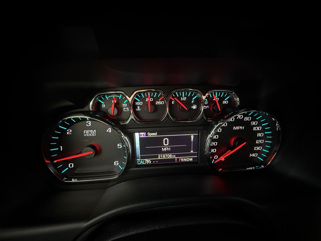 2015 Chevrolet Tahoe Image 11