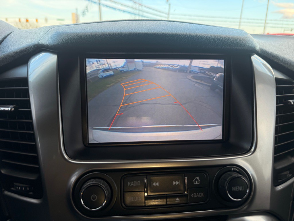 2015 Chevrolet Tahoe Image 13