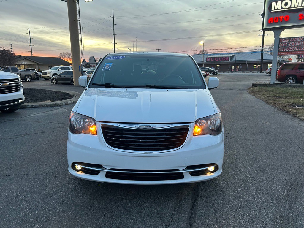 2017 Dodge Grand Caravan Image 3