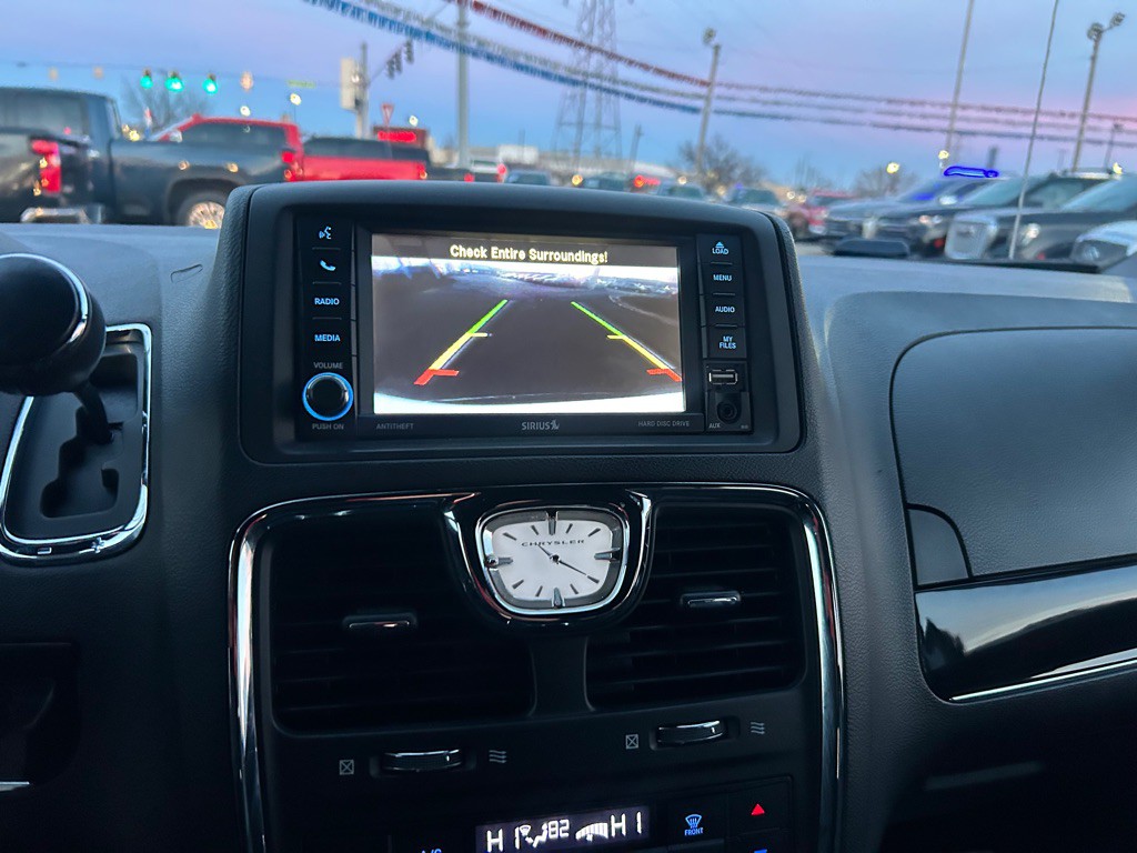 2017 Dodge Grand Caravan Image 21