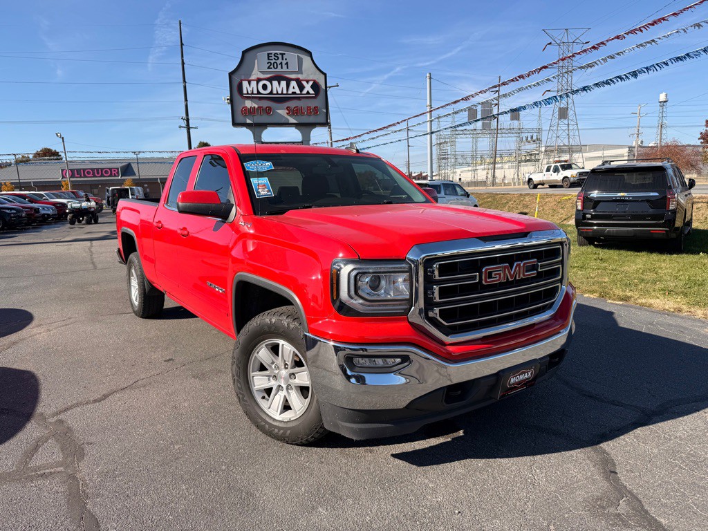 2018 GMC Sierra Image 2