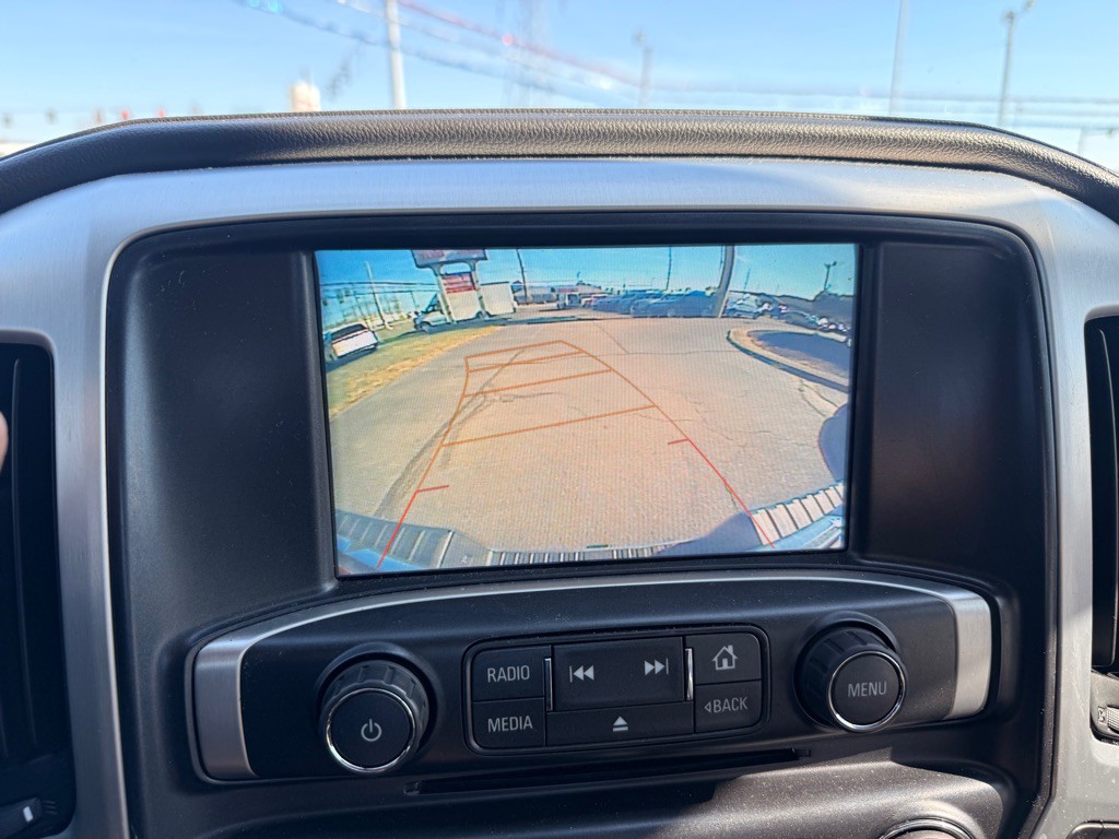 2018 GMC Sierra Image 11