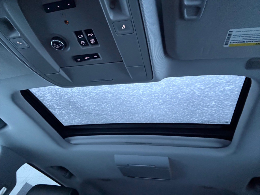 2015 Chevrolet Tahoe Image 16