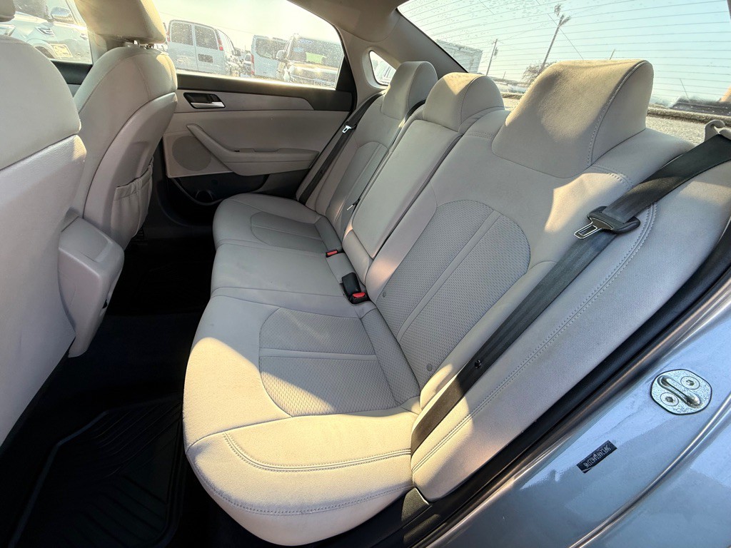 2018 Hyundai Sonata Image 17