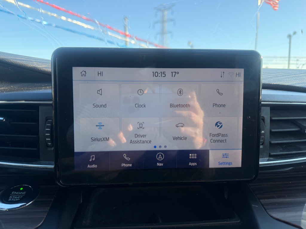 2020 Ford Explorer Image 12