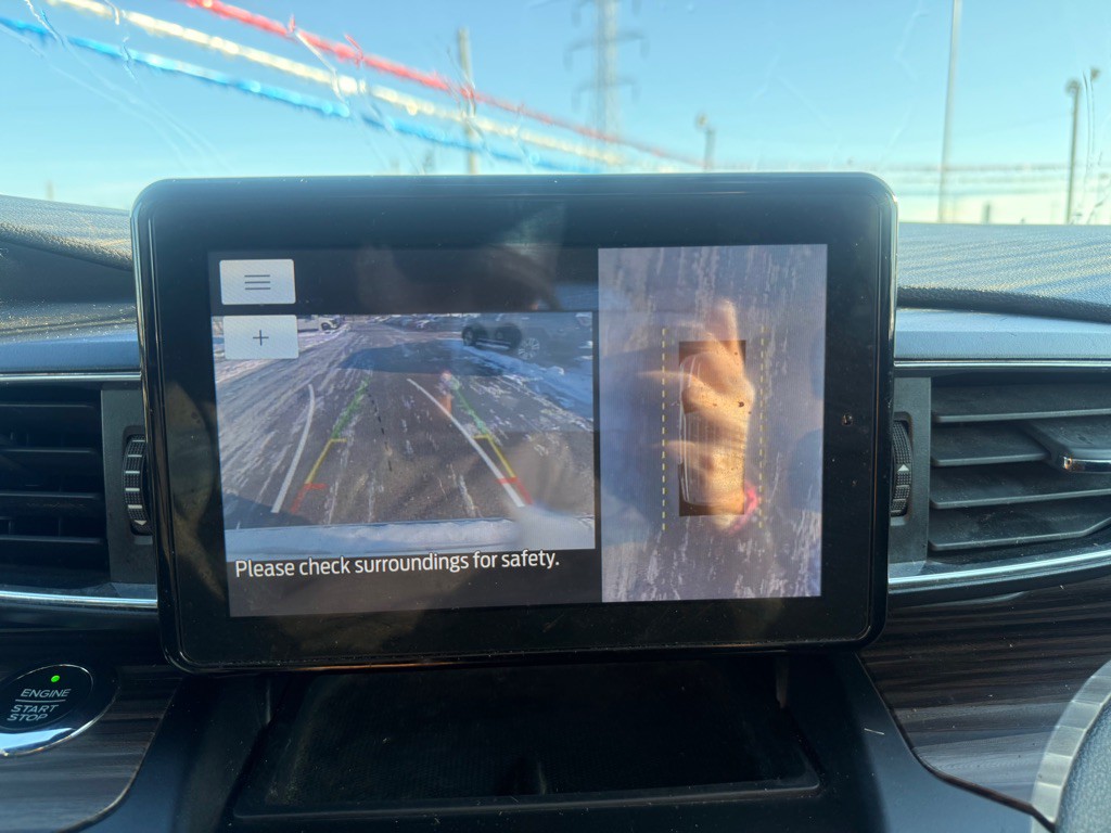 2020 Ford Explorer Image 14