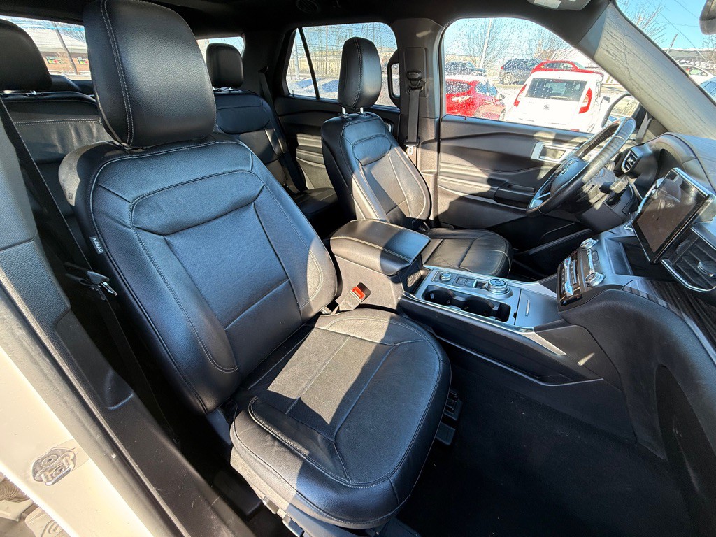 2020 Ford Explorer Image 18