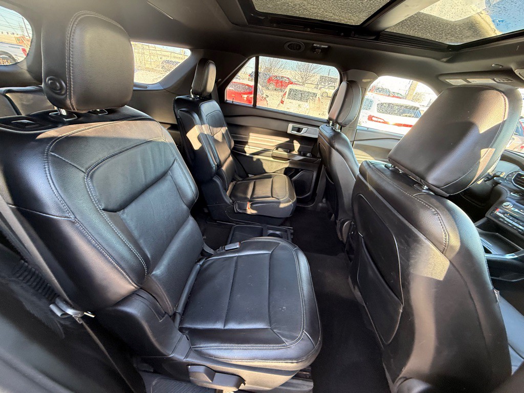 2020 Ford Explorer Image 19