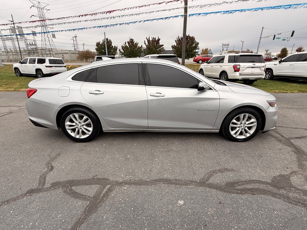 2016 Chevrolet Malibu Image 7