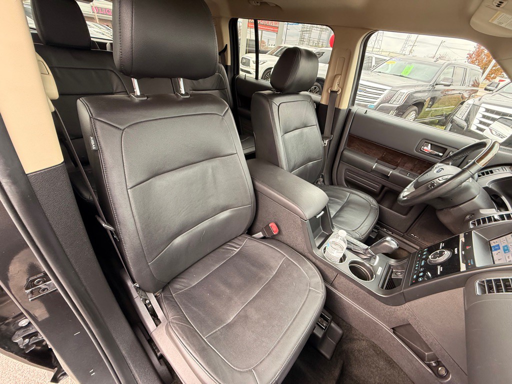2016 Ford Flex Image 18