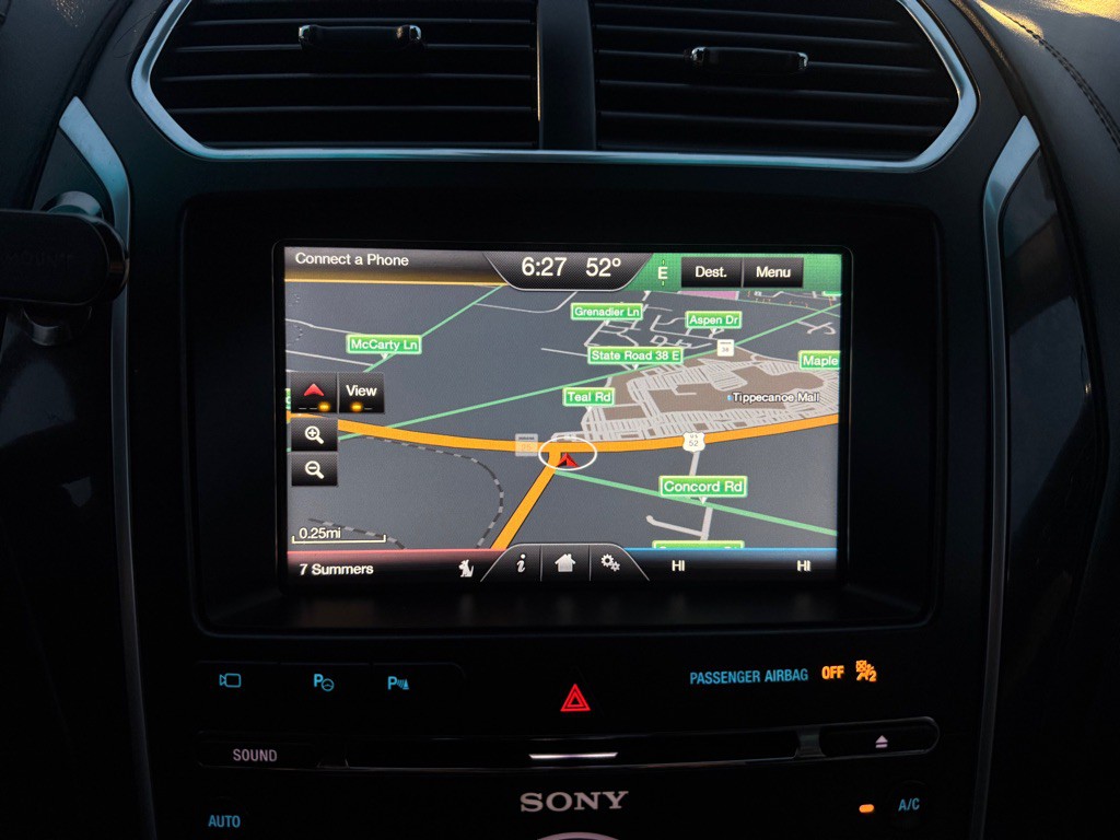 2016 Ford Explorer Image 13