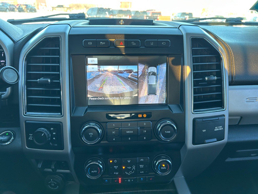 2021 Ford F-250 Image 19