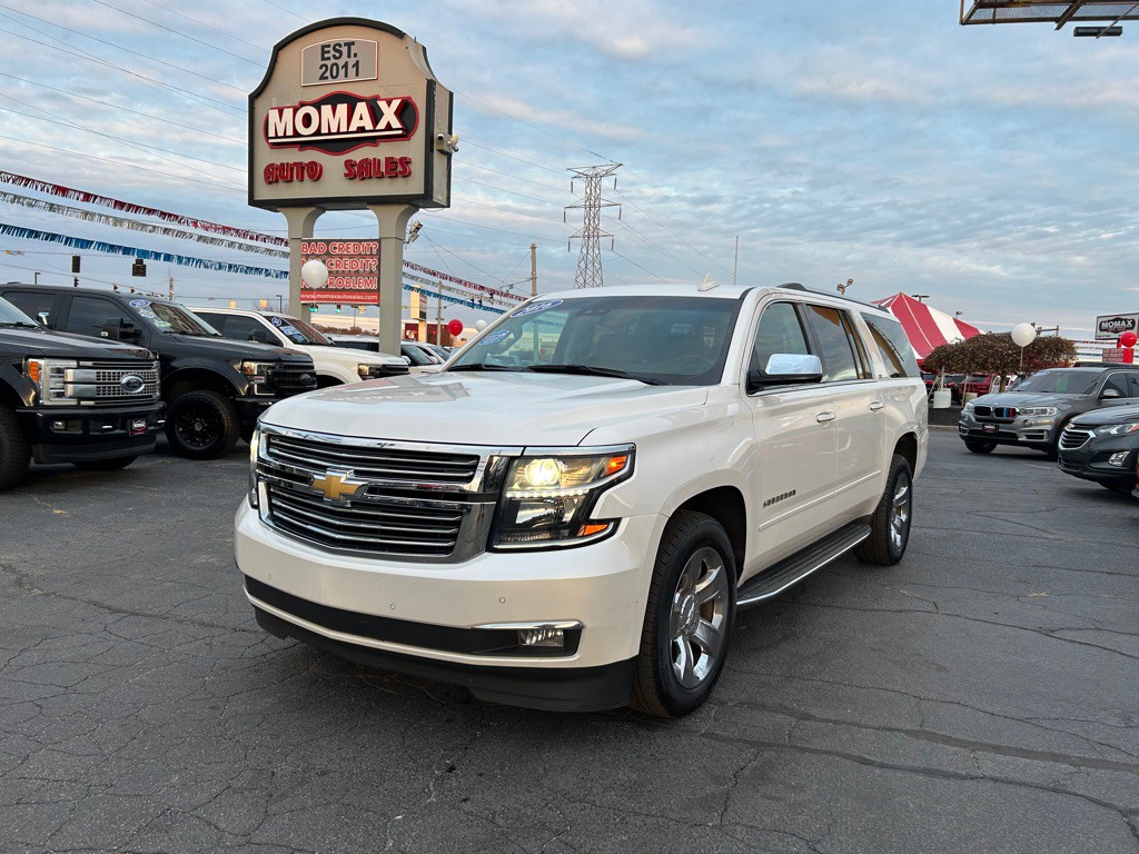 2016 Chevrolet Suburban Image 5