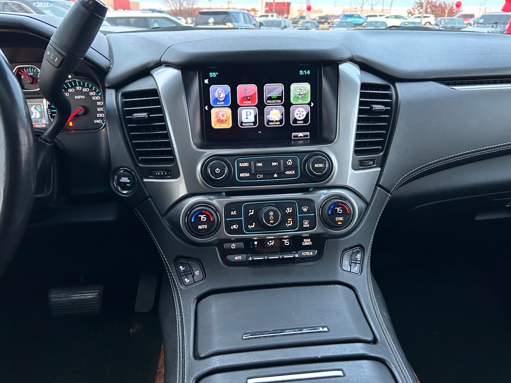 2016 Chevrolet Suburban Image 20