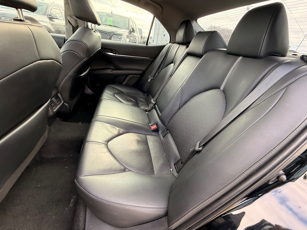 2023 Toyota Camry Image 18