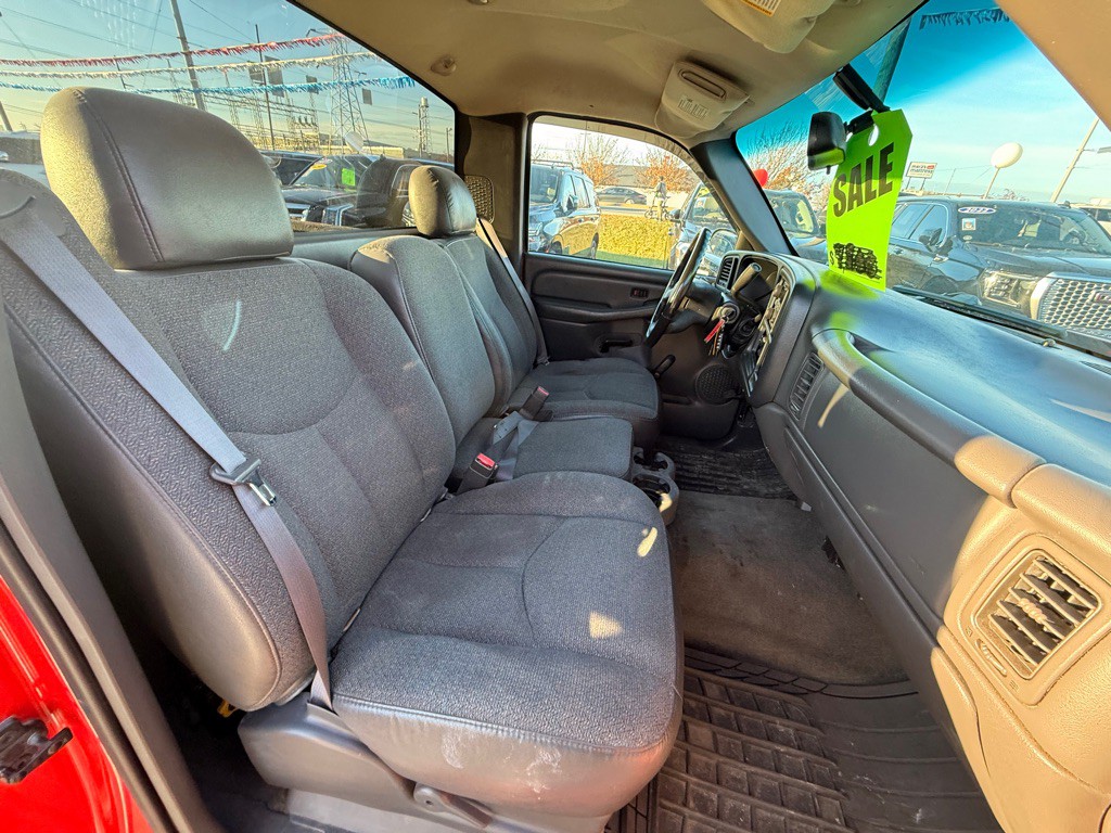 2003 Chevrolet Silverado 1500 Image 13