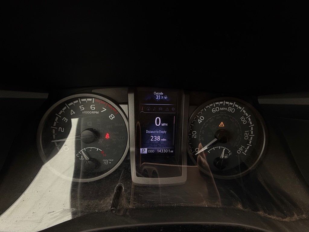 2017 Toyota Tacoma Image 12