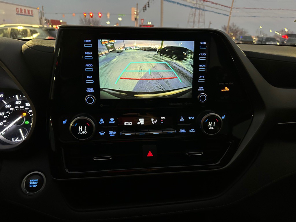 2020 Toyota Highlander Image 22