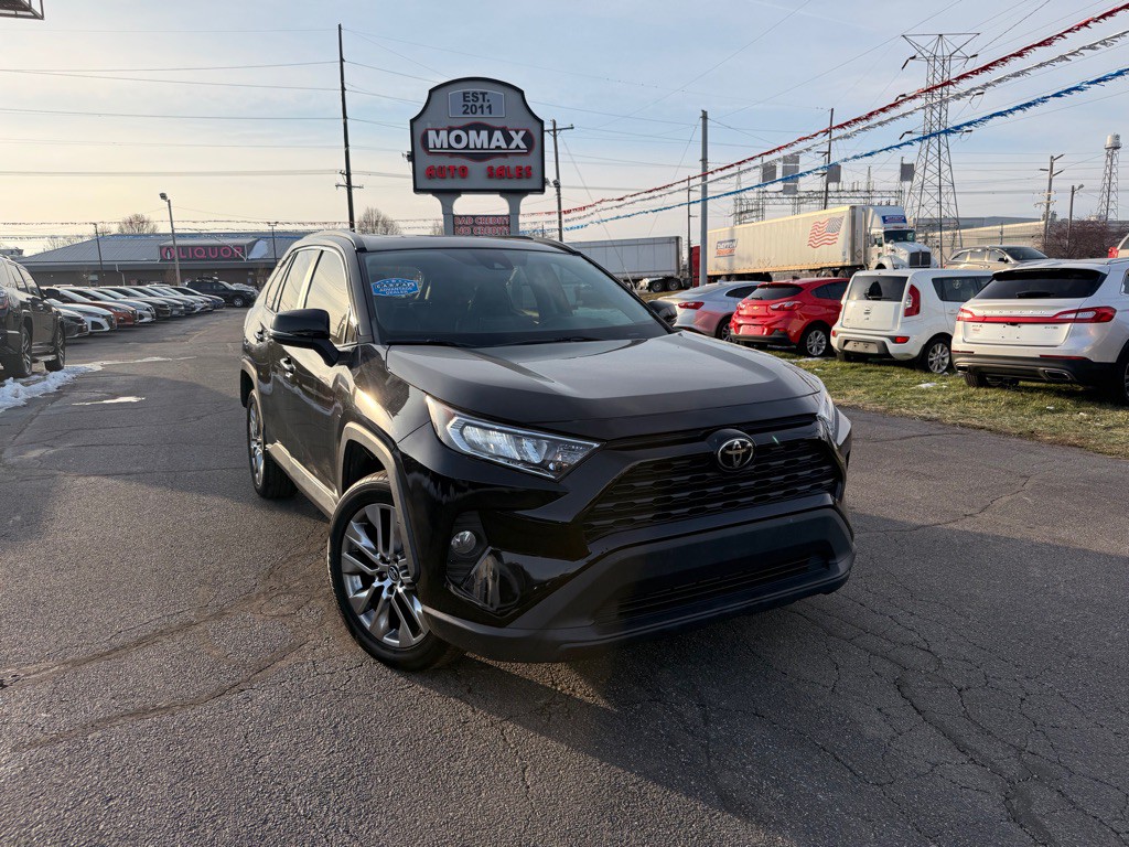 2021 Toyota Rav4 Image 2