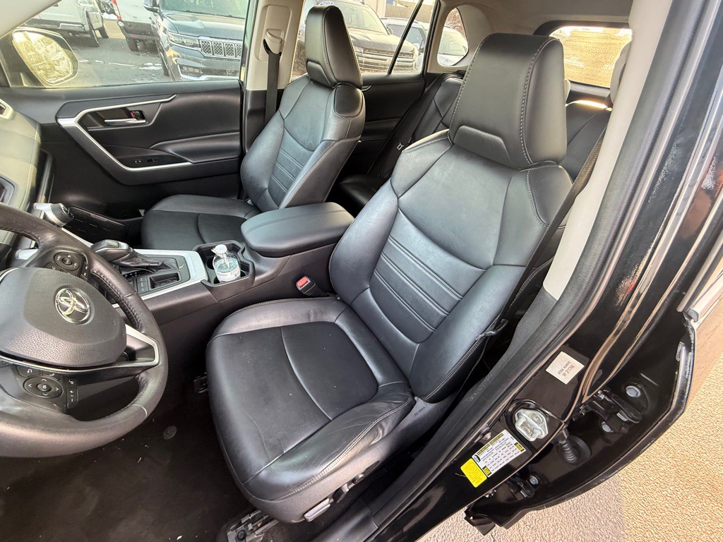 2021 Toyota Rav4 Image 16
