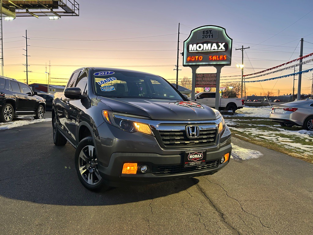 2017 Honda Ridgeline Image 1