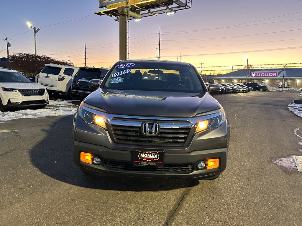 2017 Honda Ridgeline Image 3