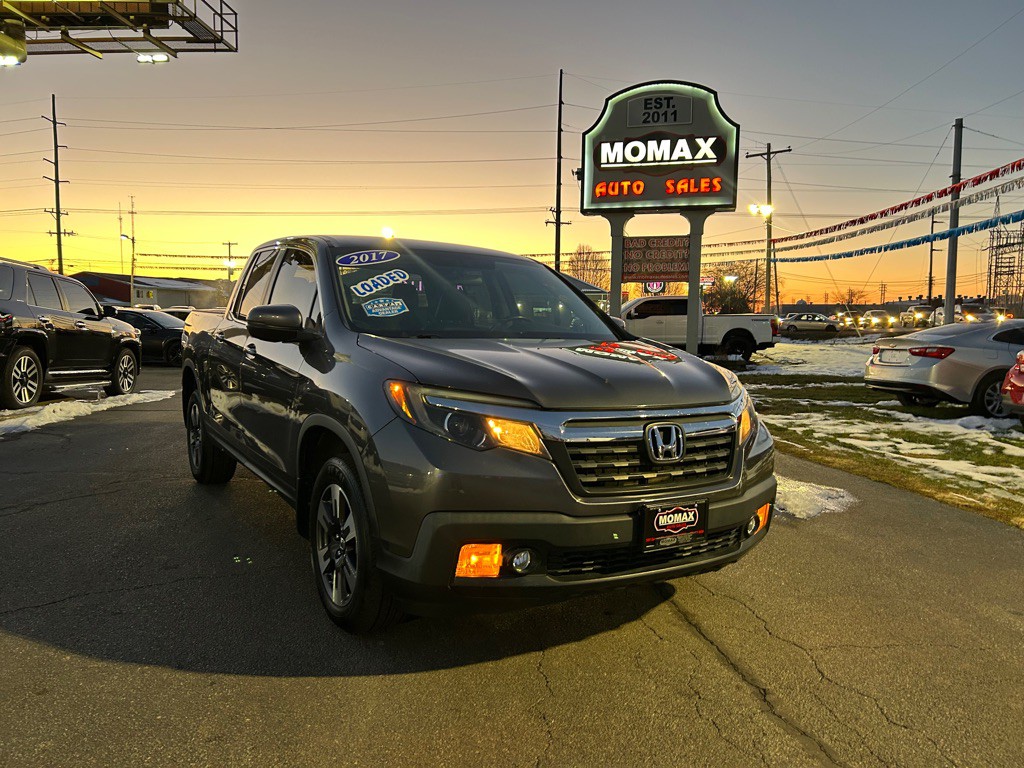 2017 Honda Ridgeline Image 4