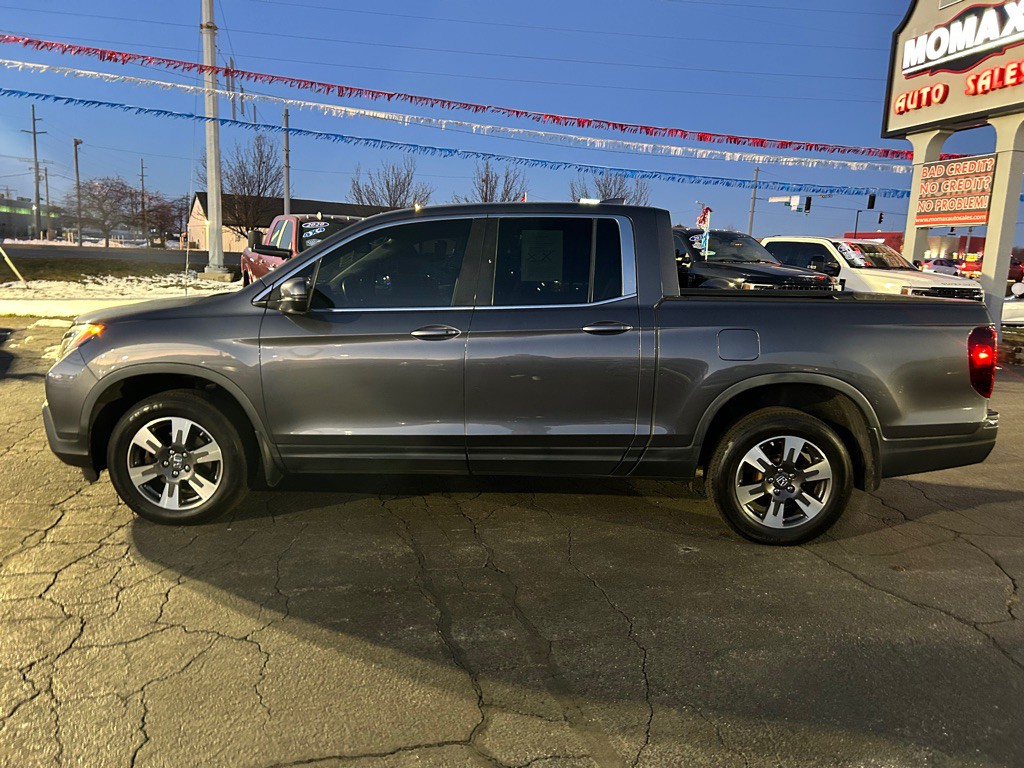2017 Honda Ridgeline Image 6