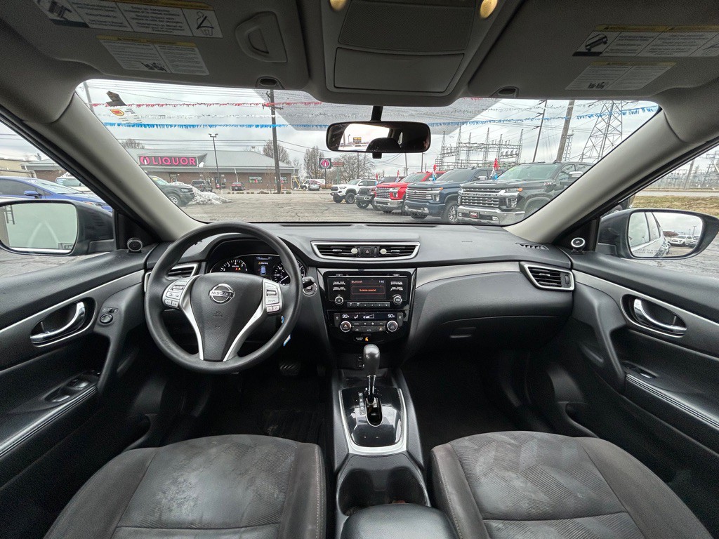 2015 Nissan Rogue Image 6