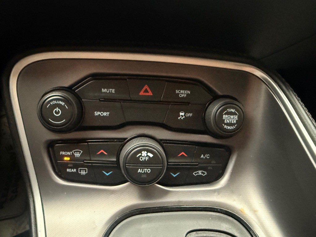 2020 Dodge Challenger Image 14