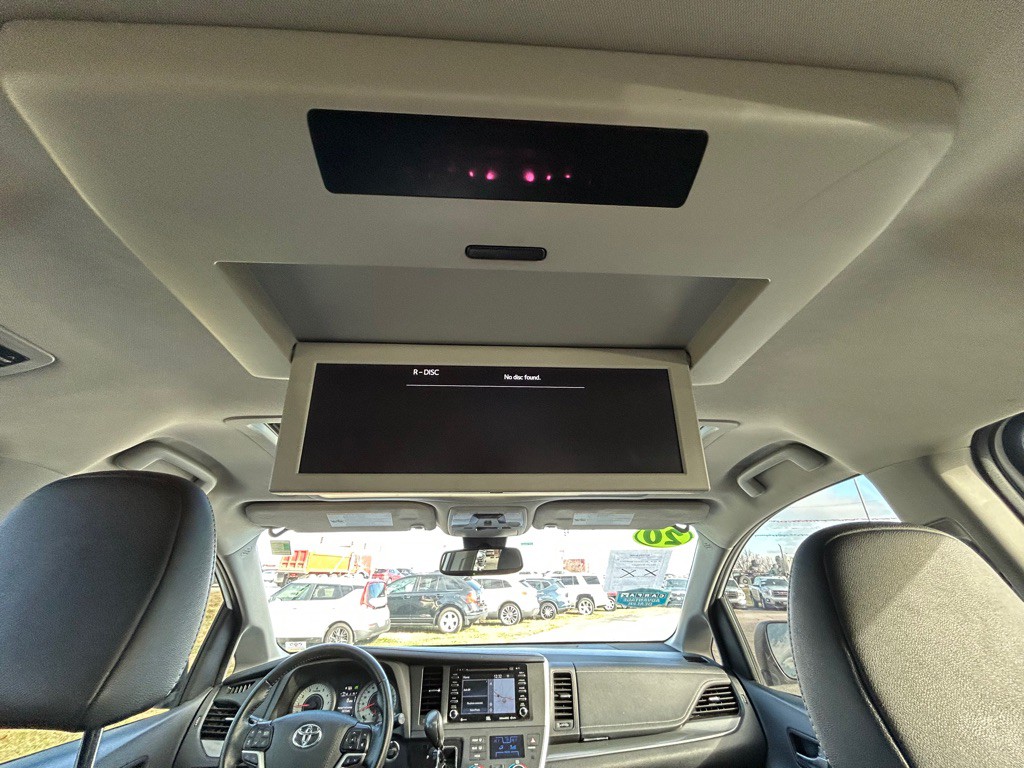 2020 Toyota Sienna Image 22