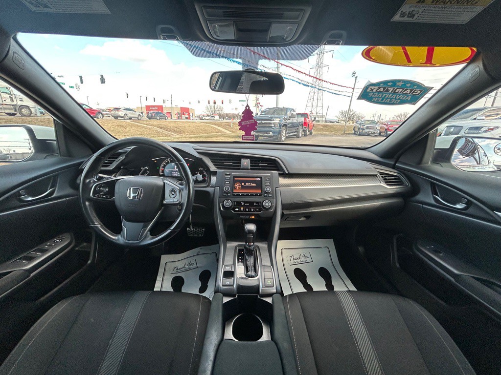 2017 Honda Civic Image 15