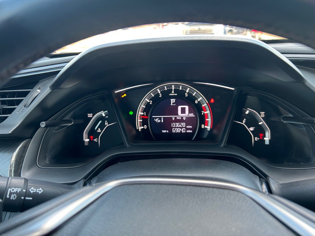 2017 Honda Civic Image 17