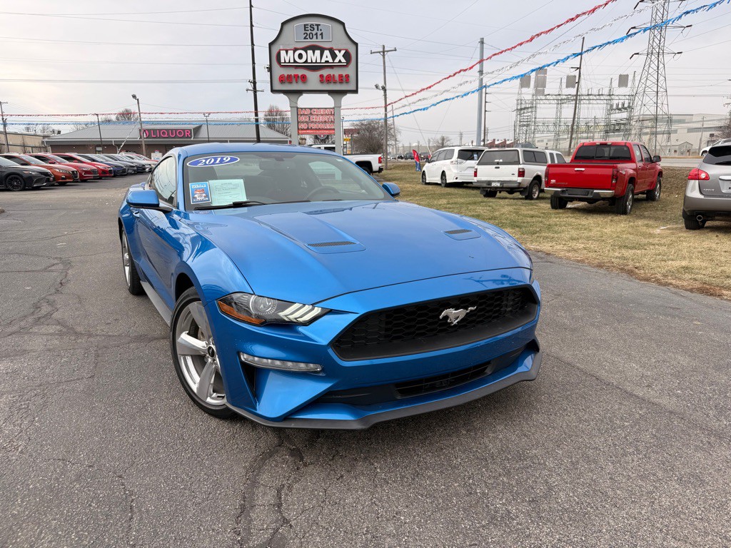 2019 Ford Mustang Image 2